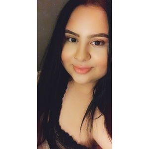 Meet your Posher, Marisa